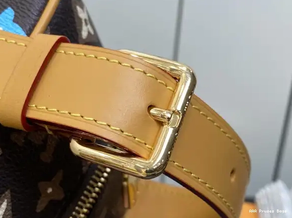 AAA Replica Ru KIT LOCKER bag-23*13*12CM VUITTON LOUIS DOPP 0528